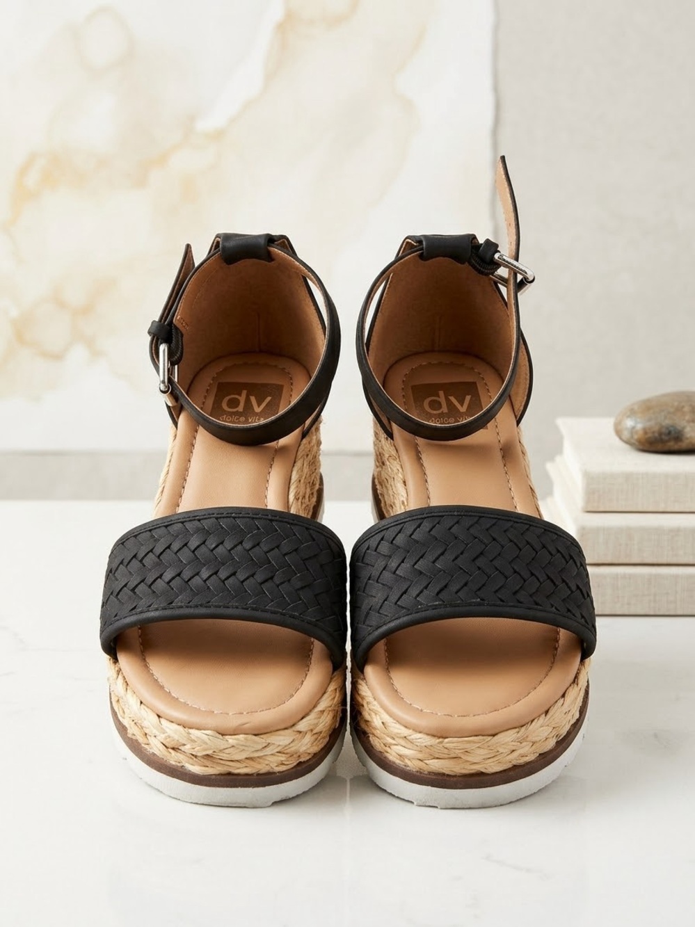 DV Dolce Vita Bindi Black Espadrille Wedge Sandals Size 7